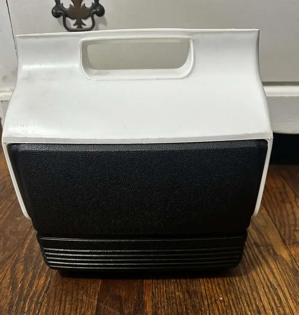 Vintage Igloo Playmate Mini Personal Lunch Cooler Black and White
